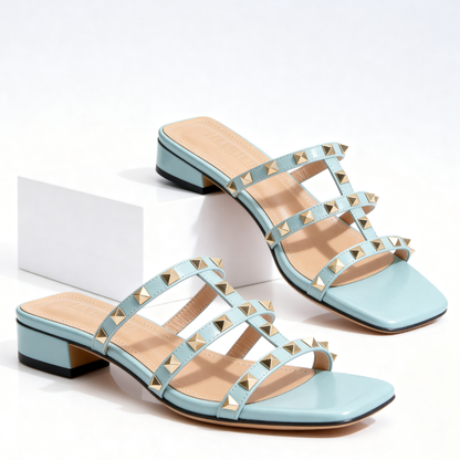 Lola | Sandalias con tachuelas