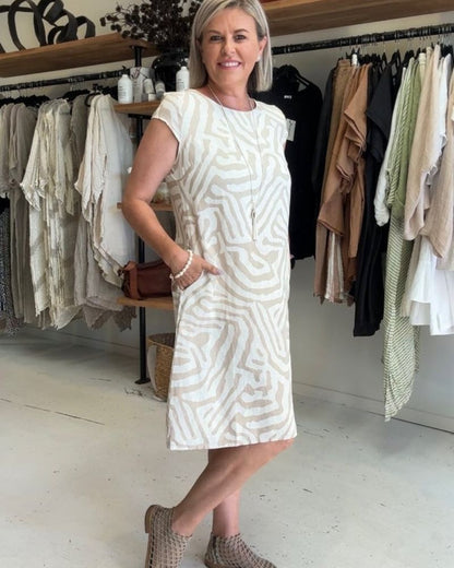 Avanille | vestido con cuello redondo