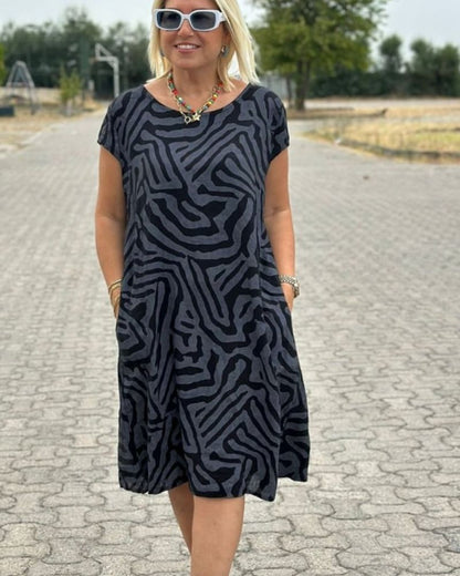Avanille | vestido con cuello redondo