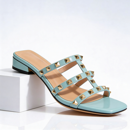 Lola | Sandalias con tachuelas