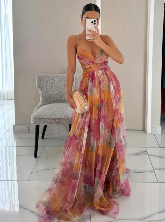 Precioso vestido largo con estampado floral