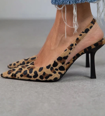 Zapatos de tacón con estampado de leopardo