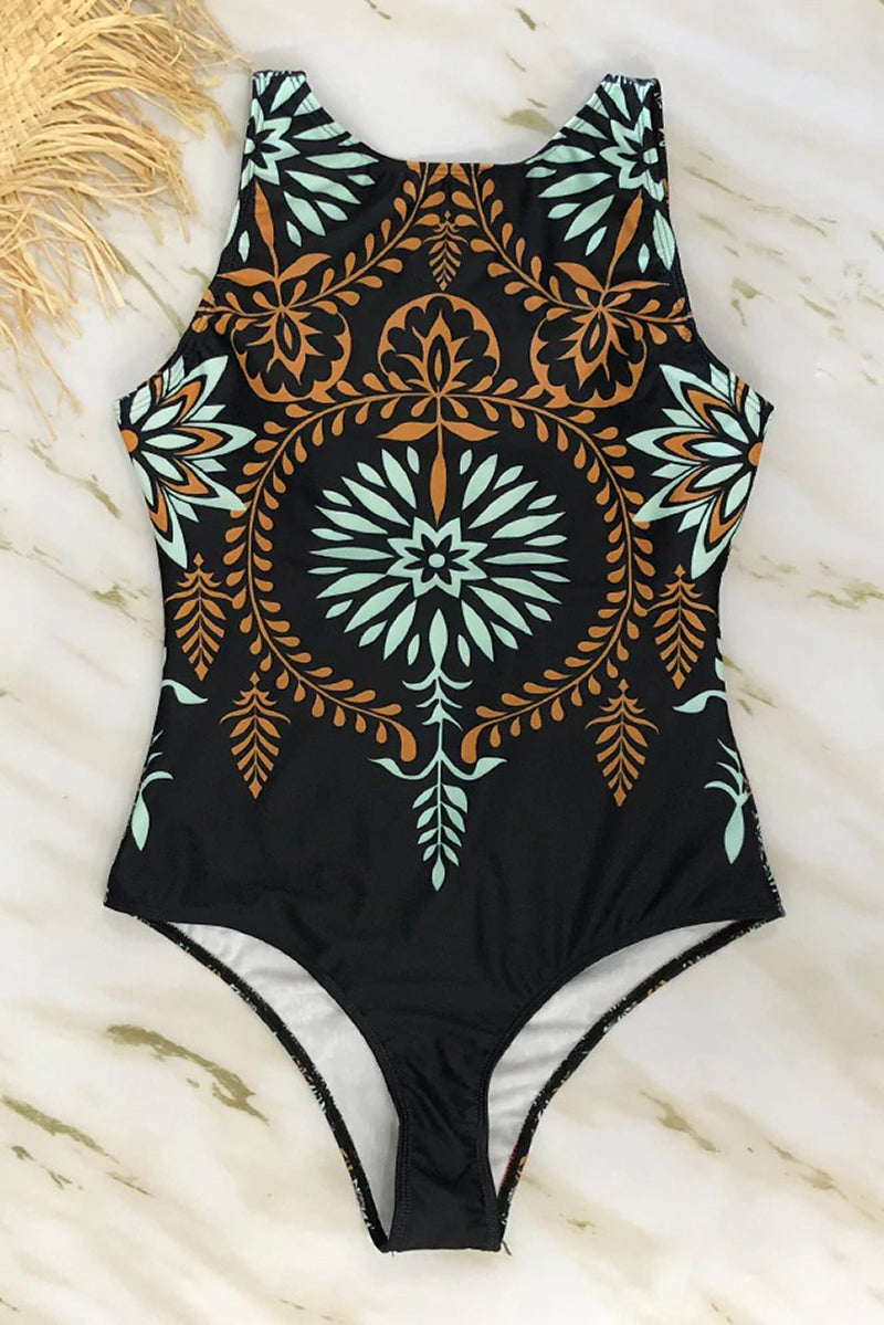 Bañador de una pieza con estampado boho y cuello alto