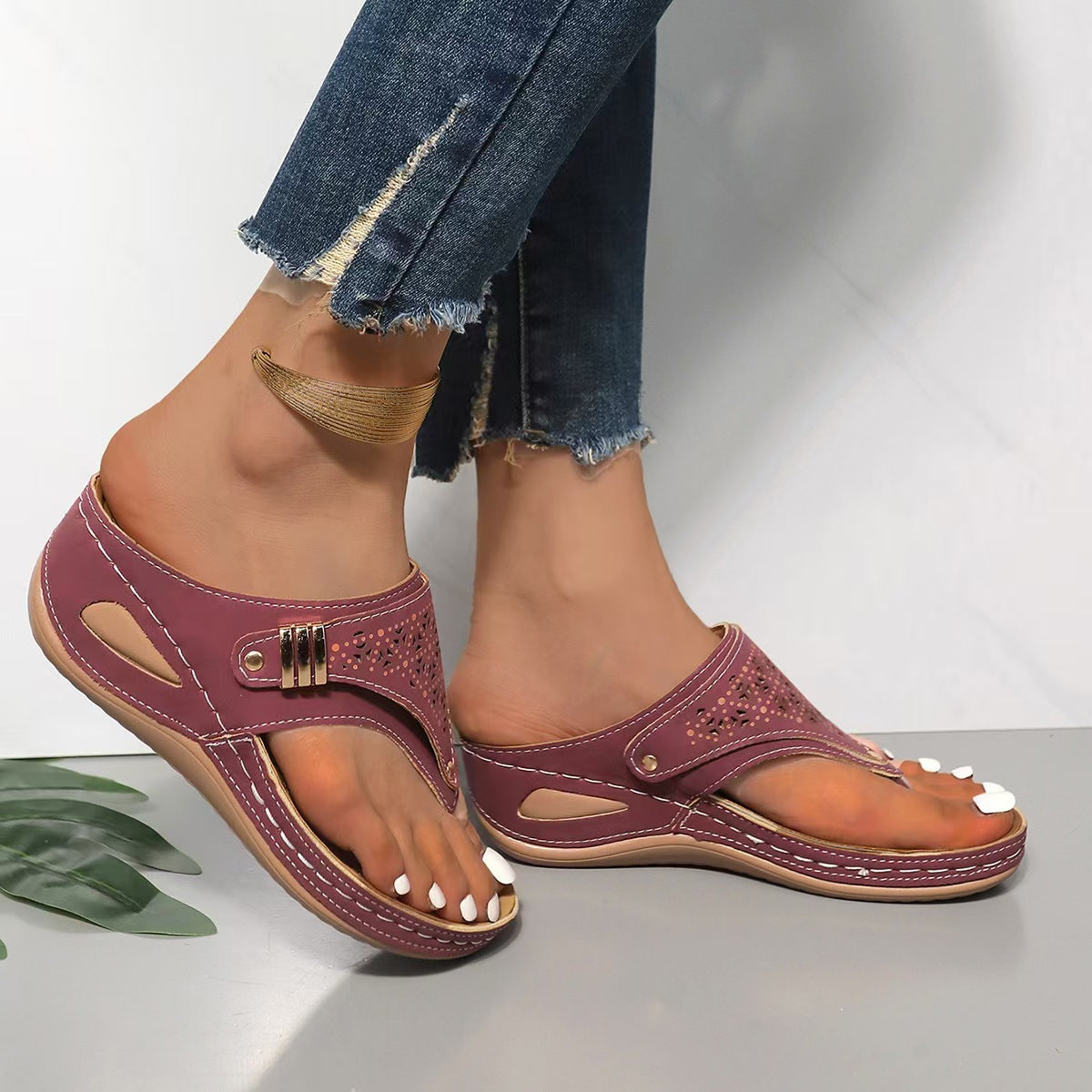 Sandalias con cuña: comodidad y sujeción