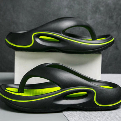 Bequeme Sommer-Flip-Flops mit dicken Sohlen